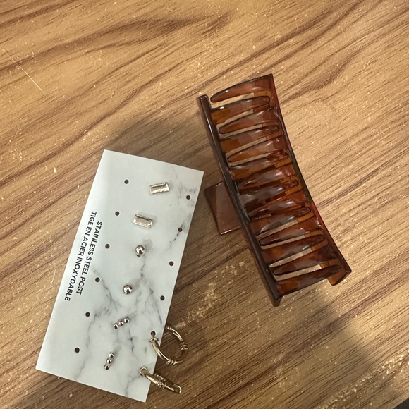 Earings and cluchter - Picture 4 of 4